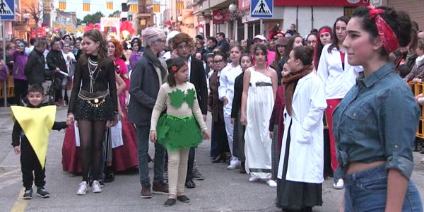 FALLES 2018 - Cavalcada Ninot Infantil - Falla Barri del Carme