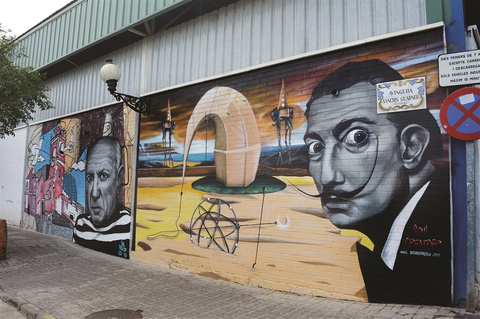 196_mural_dali